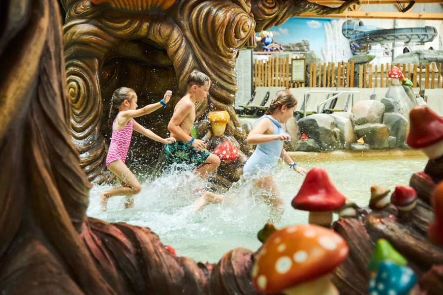 Der Rulantica Kinderbereich vereint eine märchenhafte Spiellandschaft mit Wasserspaß.